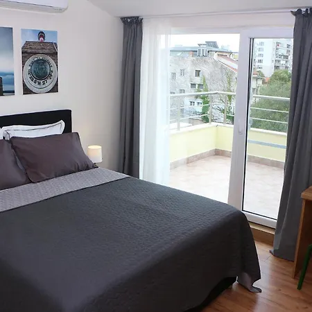 Shik & Chic In The Heart Of # 5min From # New Апартамент