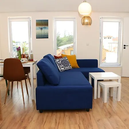 Shik & Chic In The Heart Of # 5min From * Бургас