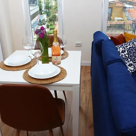 Апартамент Shik & Chic In The Heart Of # 5min From # New *